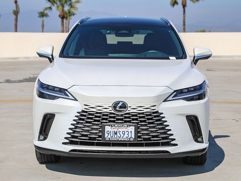 Used 2025 Lexus RX 350 w/ Convenience Package image 2