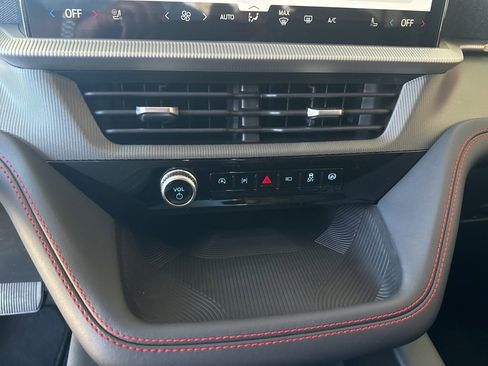 New 2026 Ford Explorer ST-Line w/ ST-Line Street Pack image 12