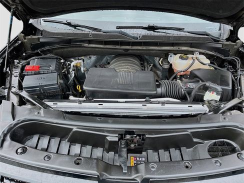 Used 2023 Chevrolet Tahoe RST w/ Sport Performance Package image 33