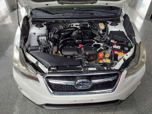 Used 2014 Subaru Crosstrek 2.0i Premium w/ Moonroof Package AWD/4WD image 21