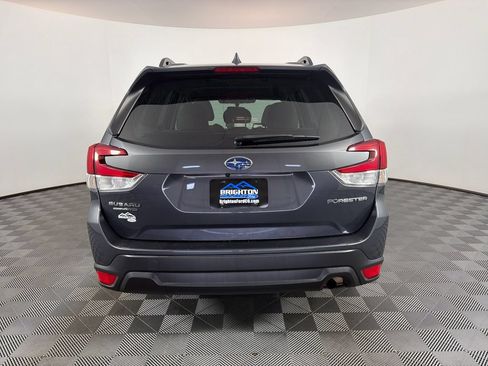 Used 2022 Subaru Forester Premium AWD/4WD image 4