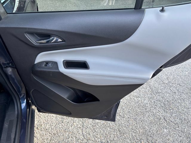 Used 2018 Chevrolet Equinox Premier AWD/4WD image 13