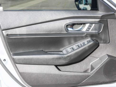 Certified 2025 Honda Accord Sport image 21