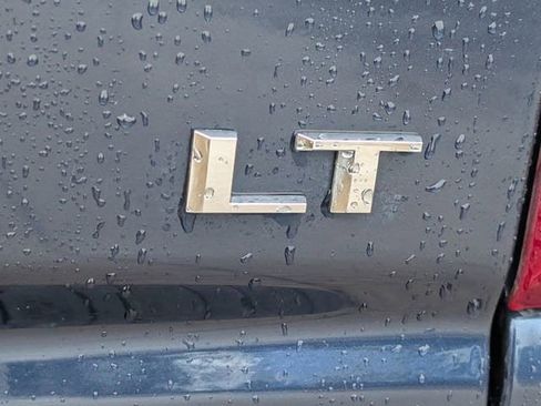 Certified 2022 Chevrolet Silverado 1500 LT AWD/4WD image 8