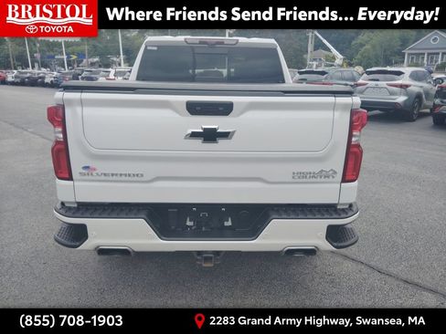 Used 2024 Chevrolet Silverado 1500 High Country w/ Technology Package AWD/4WD image 7