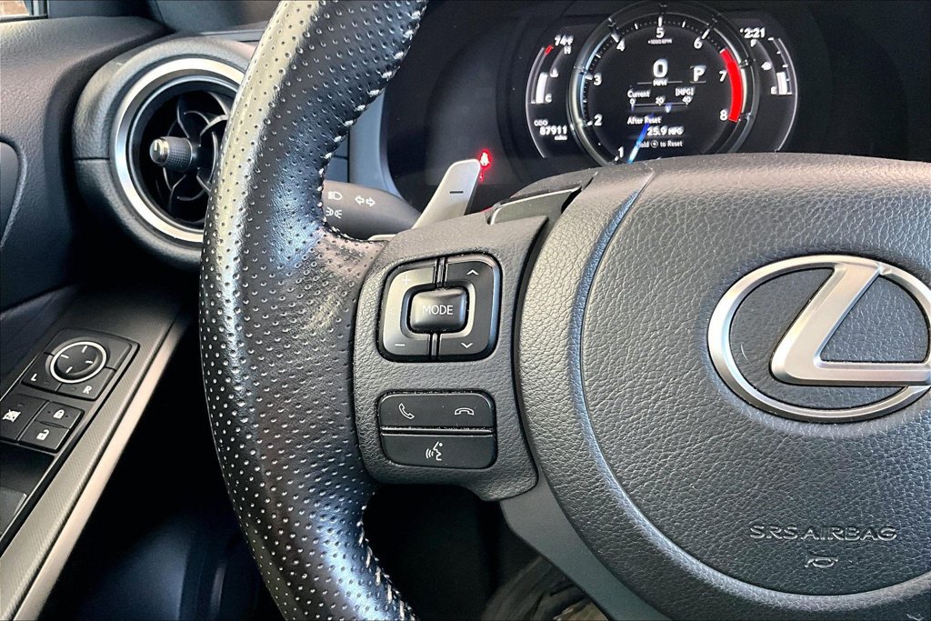 Used 2021 Lexus IS 350 F Sport w/ Navigation Package RWD image 11