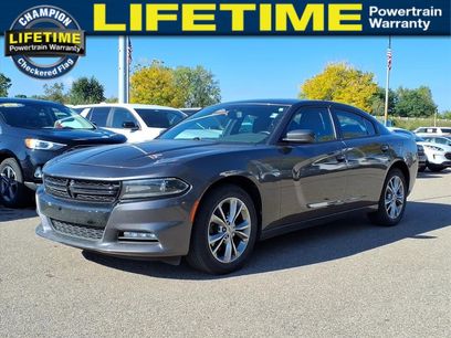 Used 2019 Dodge Charger SXT w/ Cold Weather Package