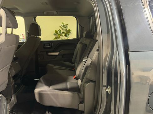 Used 2018 Chevrolet Silverado 1500 LT w/ All Star Edition AWD/4WD image 14
