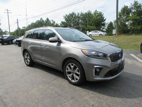 Used 2019 Kia Sorento SX FWD image 3