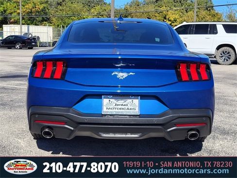 Used 2024 Ford Mustang ECOBOOST image 4