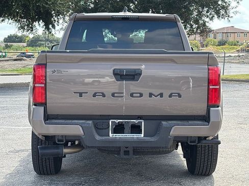 Used 2026 Toyota Tacoma TRD Sport RWD image 5