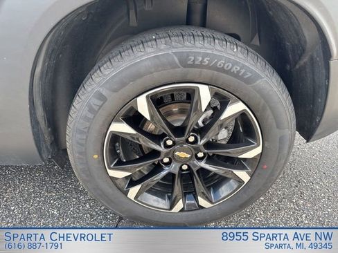 Used 2023 Chevrolet TrailBlazer LT image 29