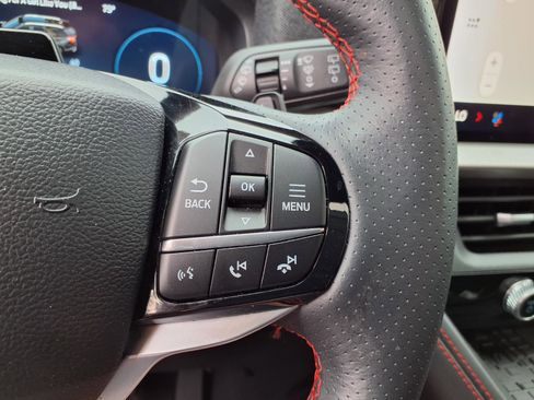 Used 2025 Ford Explorer ST AWD/4WD image 13