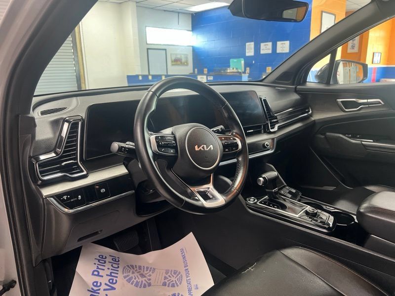Used 2023 Kia Sportage X-Line AWD/4WD image 17