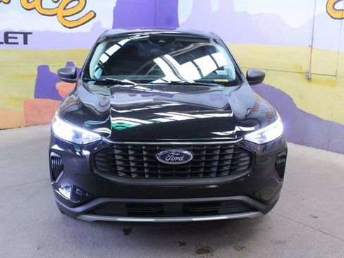 Used 2023 Ford Escape Active image 3