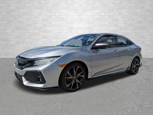 Used 2018 Honda Civic Sport Touring image 5