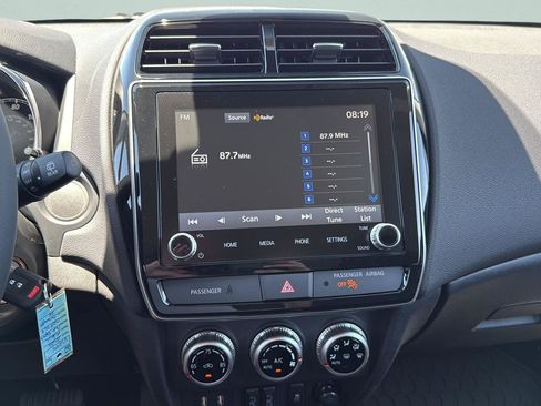 New 2026 Mitsubishi Outlander Sport LE AWD/4WD image 18