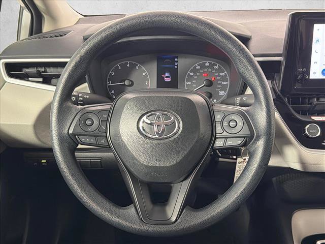 Used 2025 Toyota Corolla LE FWD image 23