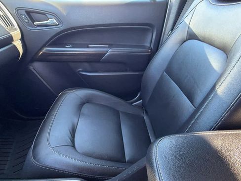 Used 2020 GMC Canyon SLT w/ Driver Alert Package image 12