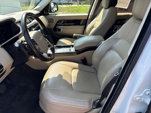 Used 2018 Land Rover Range Rover HSE AWD/4WD image 9