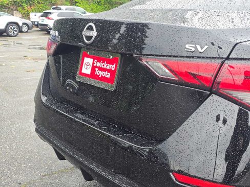 Used 2024 Nissan Sentra SV w/ Trunk Package FWD image 13
