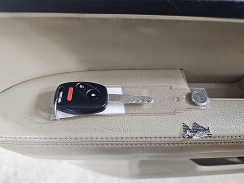 Used 2010 Honda CR-V EX-L image 40