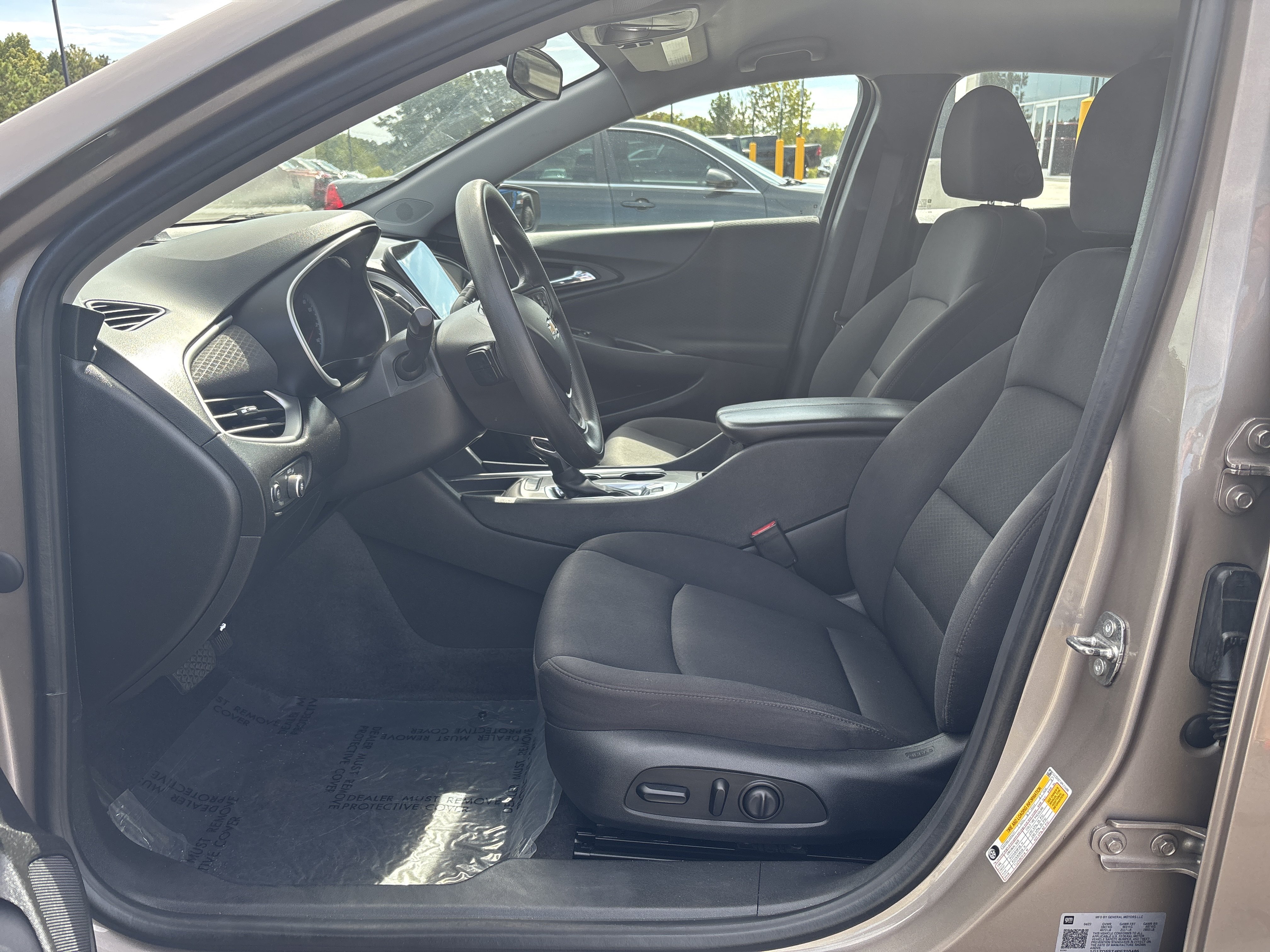 Used 2023 Chevrolet Malibu LT w/ Driver Confidence Package FWD image 13