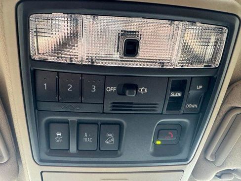 Certified 2022 Toyota 4Runner Limited image 29