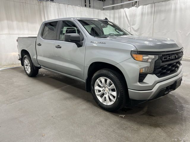 Used 2026 Chevrolet Silverado 1500 Custom AWD/4WD image 5