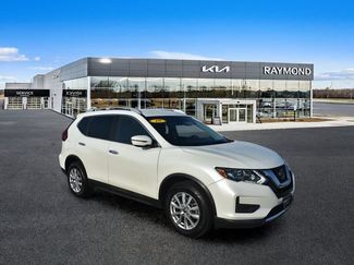 Used 2019 Nissan Rogue SV FWD video 1