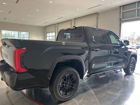 New 2026 Toyota Tundra SR5 image 7