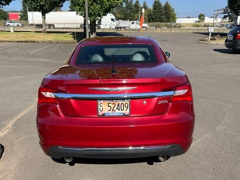 Used 2012 Chrysler 200 Limited FWD image 6