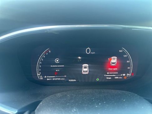 Used 2025 Acura MDX w/ Technology Package image 16