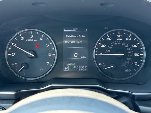 Certified 2025 Subaru Outback Touring w/ Popular Package #2 AWD/4WD image 12