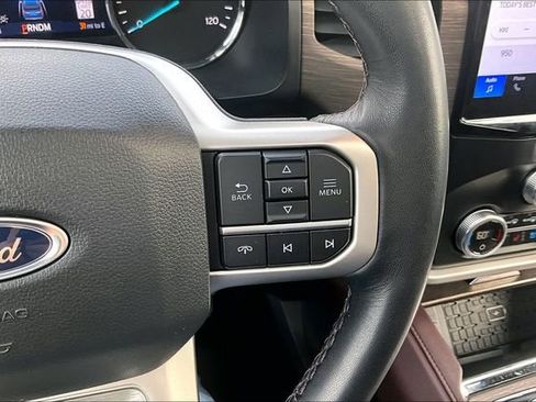Used 2024 Ford Expedition Max Limited image 19