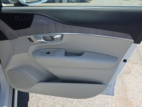 Certified 2024 Volvo XC90 B6 Ultimate AWD/4WD image 11