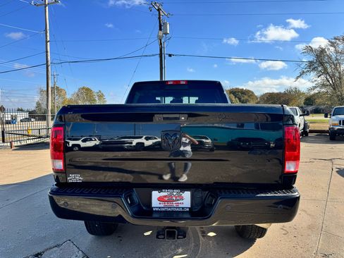 Used 2016 RAM 2500 Big Horn w/ Black Appearance Group image 7