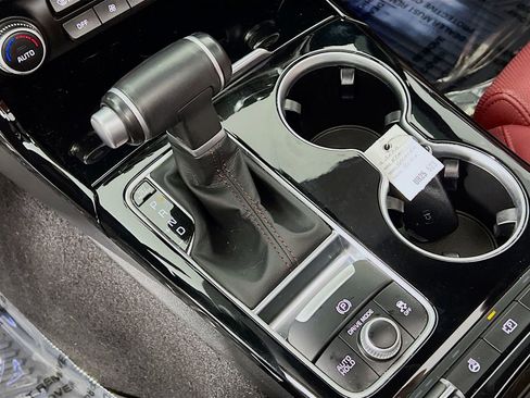 Used 2022 Kia Stinger GT-Line w/ Sun & Sound Package image 16