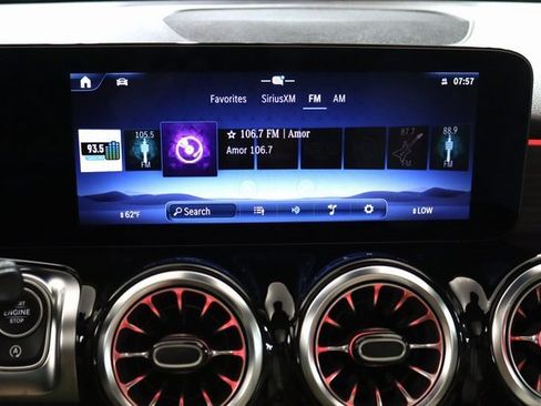 Certified 2025 Mercedes-Benz GLB 250 4MATIC image 8