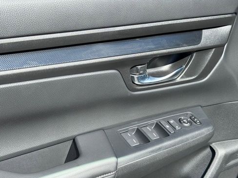 Used 2026 Honda CR-V LX image 11