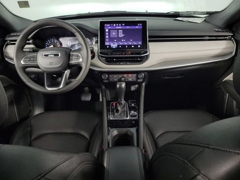 Used 2025 Jeep Compass Limited AWD/4WD image 25