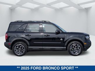 New 2025 Ford Bronco Sport Outer Banks video 3