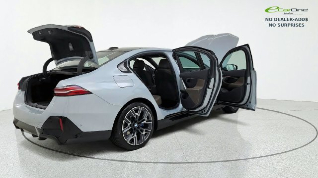 Used 2026 BMW i5 eDrive40 RWD image 19