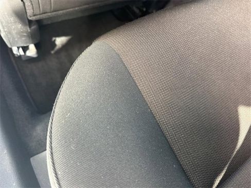 Used 2022 MAZDA MAZDA3 s image 12