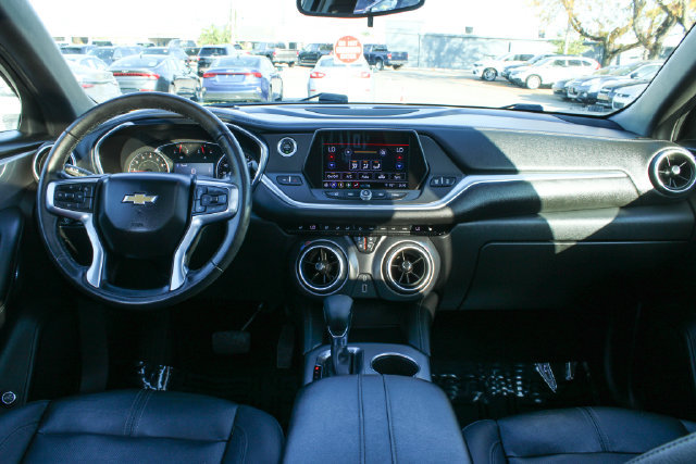 Used 2021 Chevrolet Blazer LT w/ Midnight/Sport Edition FWD image 16