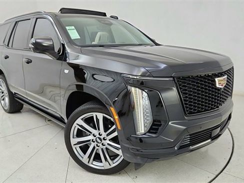 Used 2025 Cadillac Escalade Sport Platinum w/ LPO, Floor Liner Package image 97