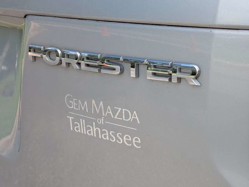 Used 2018 Subaru Forester 2.5i AWD/4WD image 13