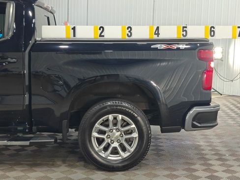 Used 2022 Chevrolet Silverado 1500 LT w/ Max Trailering Package image 23