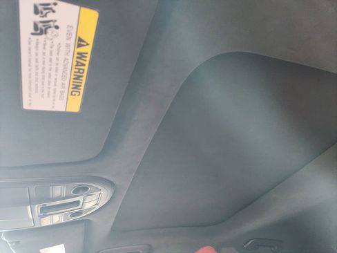 Used 2022 Genesis G70 3.3T Launch Edition image 24