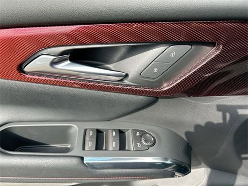 New 2025 Chevrolet Traverse Z71 w/ Driver Confidence Package image 23